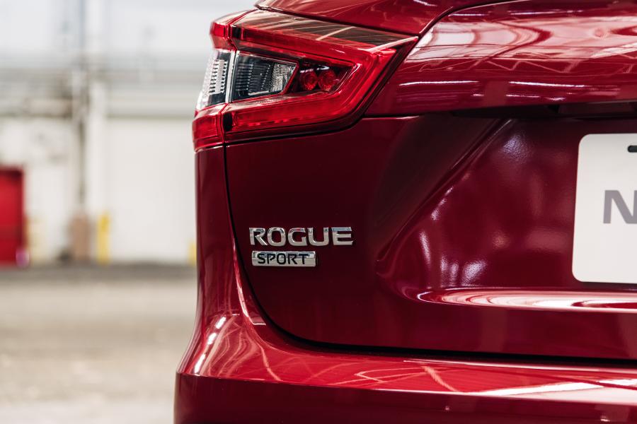 Детали экстерьера Nissan Rogue Sport 2019 года  (фото 5 из 40)